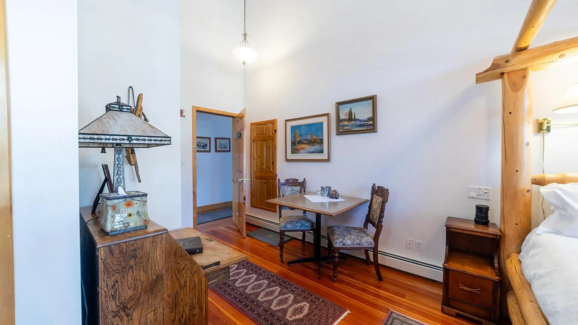 Bed & Breakfast Beaujolais Boutique B&B At Thea'S House- Adults Only Banff Canada