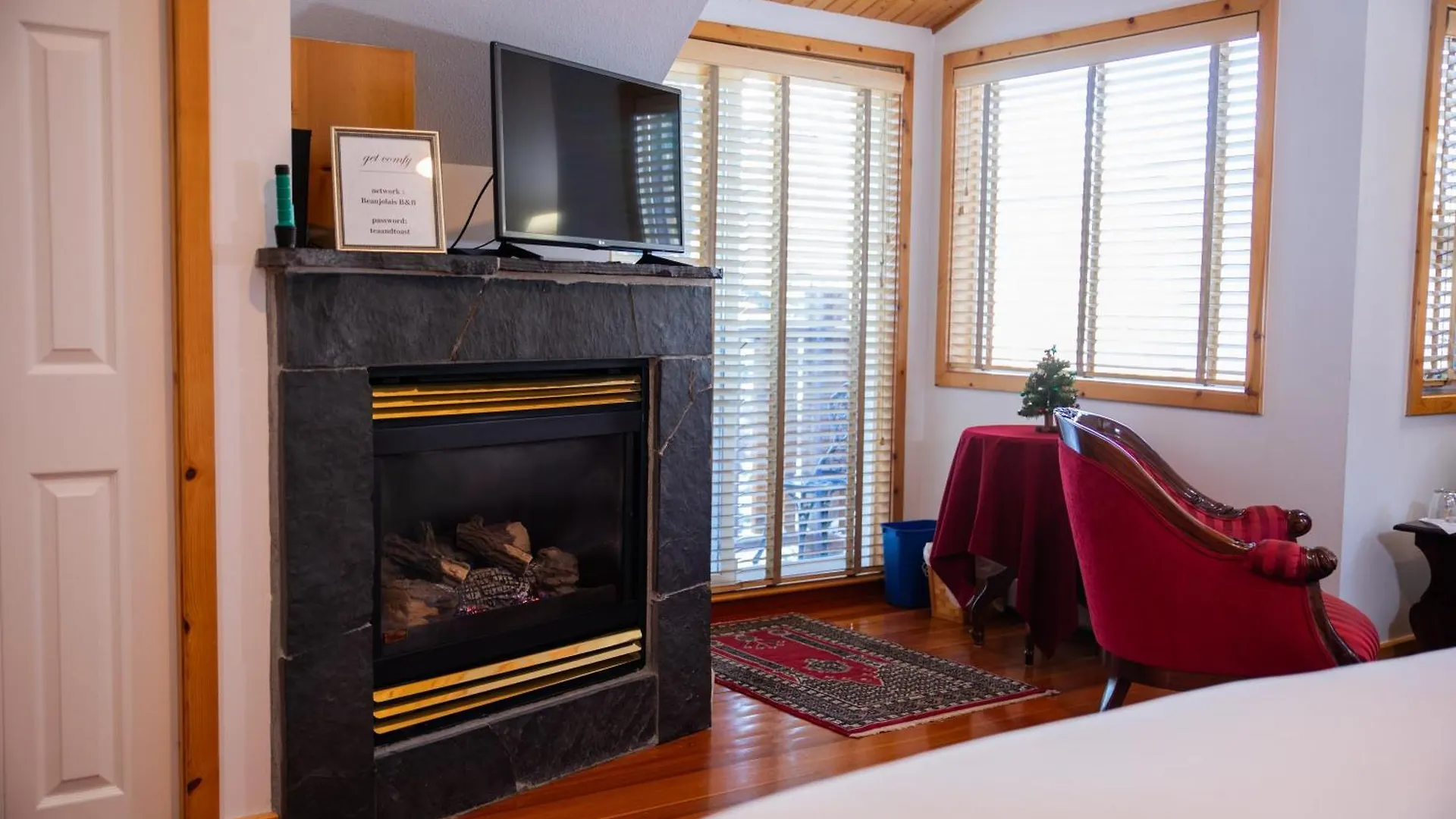 Beaujolais Boutique B&B At Thea'S House- Adults Only Banff 0*,  Canada