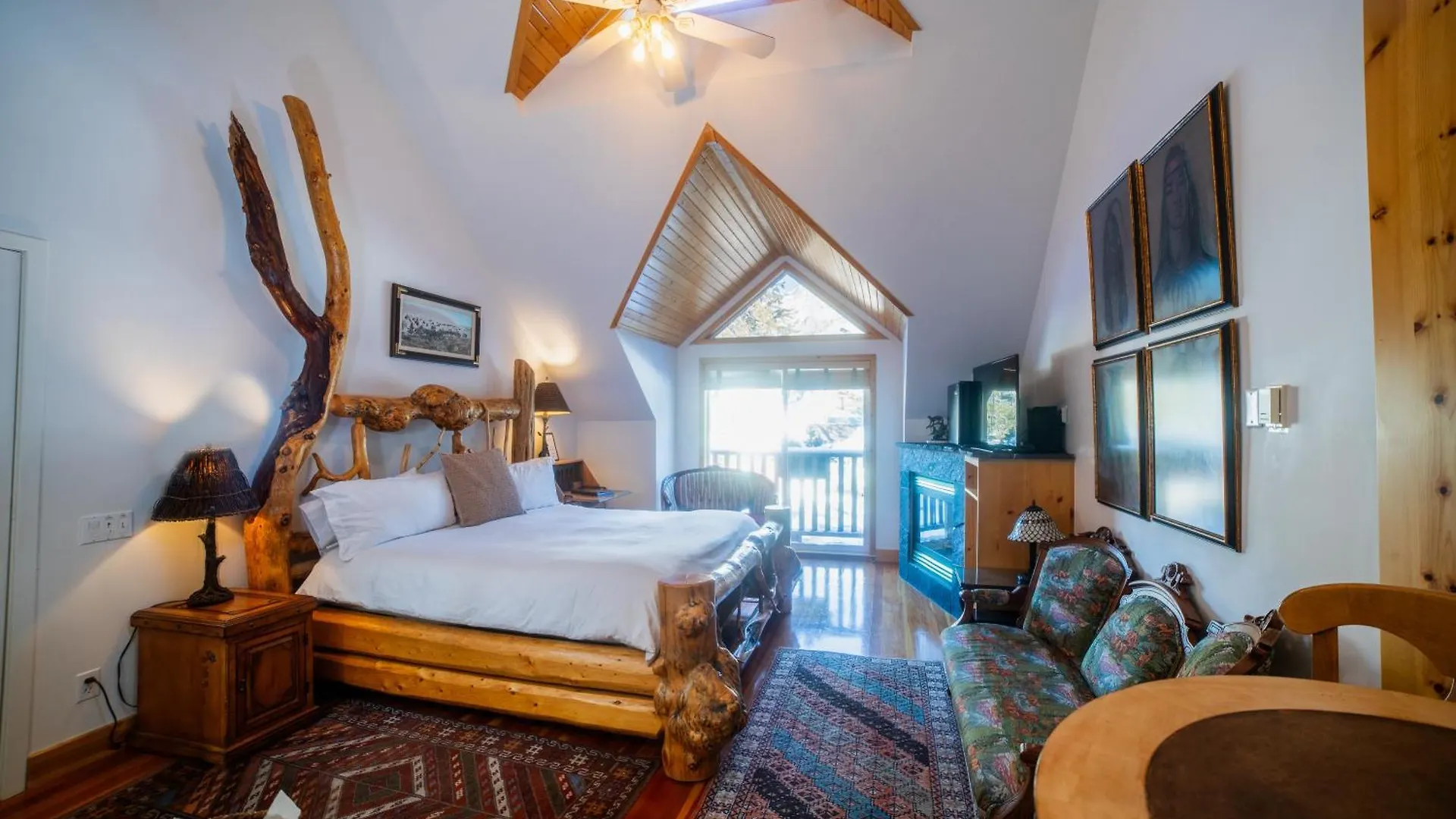 Beaujolais Boutique B&B At Thea'S House- Adults Only Banff Bed & Breakfast