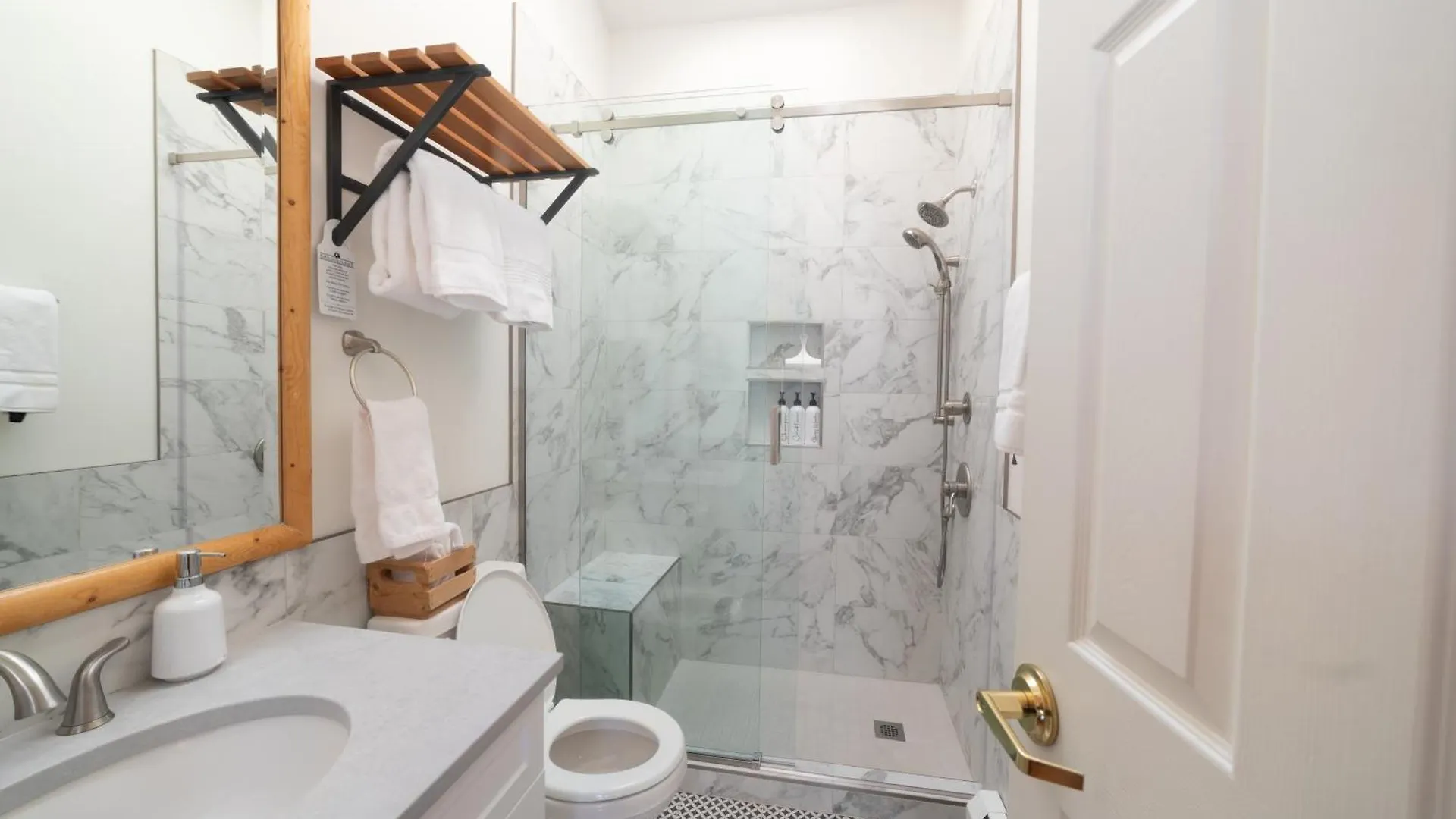 Bed & Breakfast Beaujolais Boutique B&B At Thea'S House- Adults Only Banff